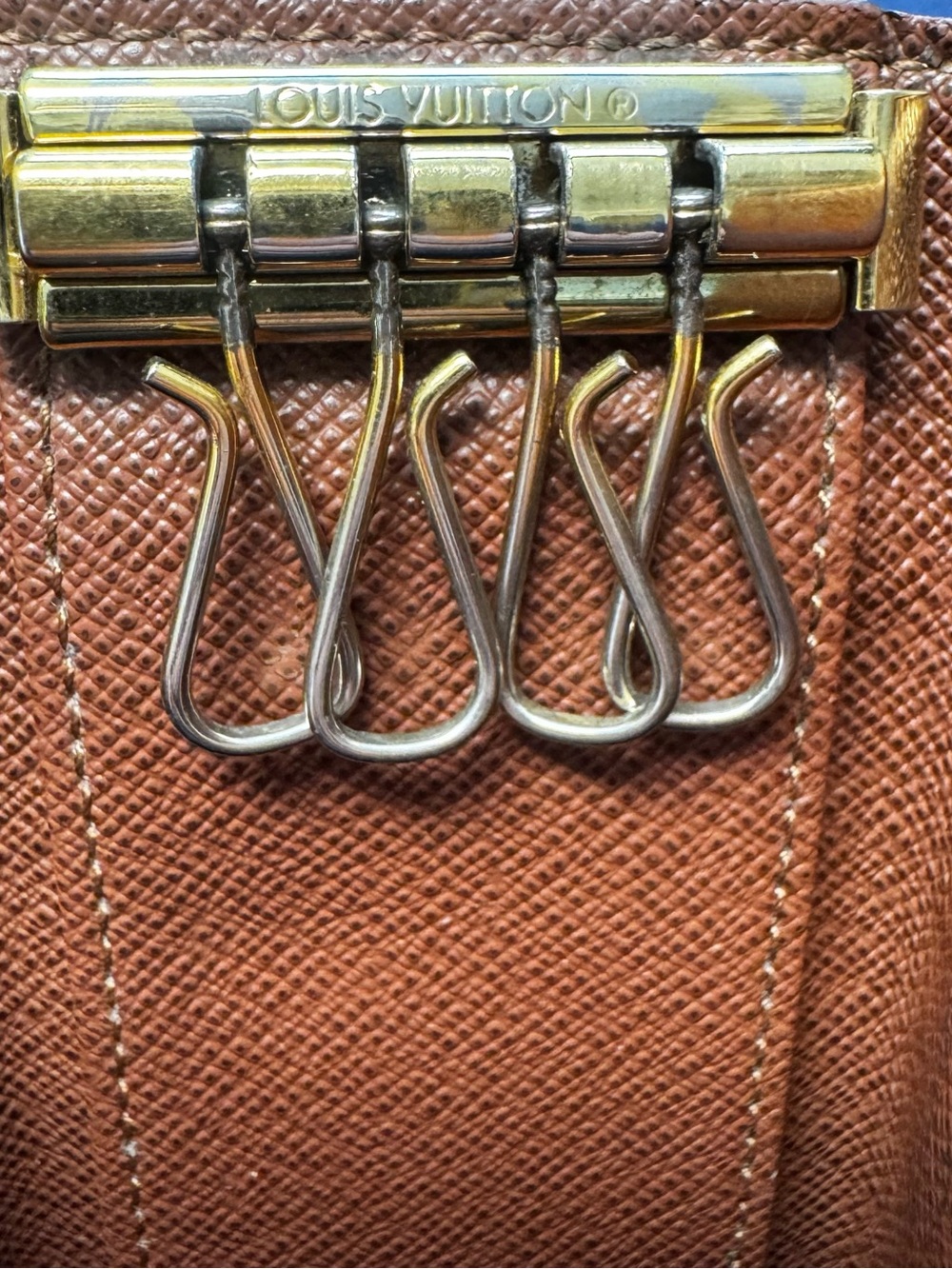 Louis Vuitton Key Holder wallet case Monogram Pouch with Dust Bag 4x2” Authentic - Picture 13 of 15